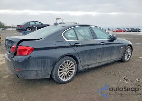 2013 BMW 535 Xi z USA, uszkodzony, nr VIN WBAFU7C57DDU74733